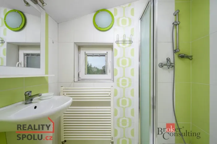 Prodej rodinného domu, Liberec - Liberec XXII-Horní Suchá, Svárovská, 450 m2