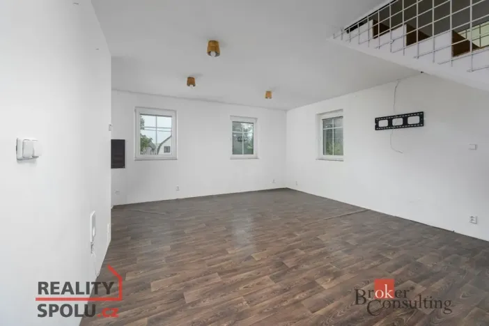 Prodej rodinného domu, Liberec - Liberec XXII-Horní Suchá, Svárovská, 450 m2