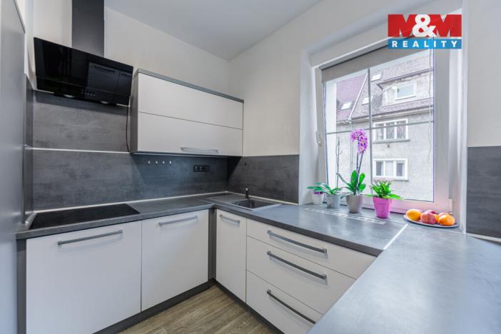 Prodej bytu 3+1, Cheb, Obětí nacismu, 68 m2