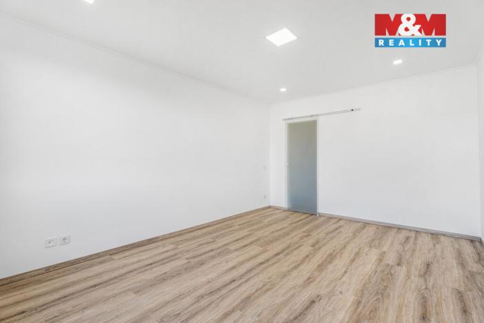 Prodej bytu 3+1, Děčín - Děčín III-Staré Město, Jezdecká, 60 m2