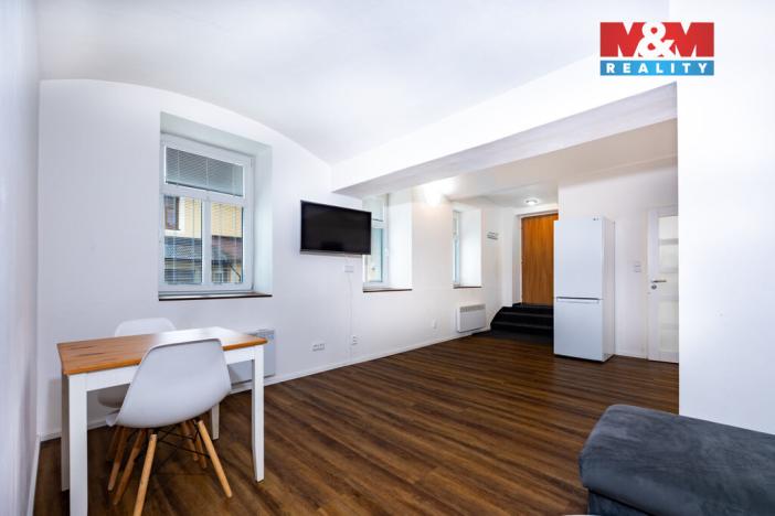 Prodej bytu 1+1, Jablonec nad Nisou, V Luzích, 45 m2