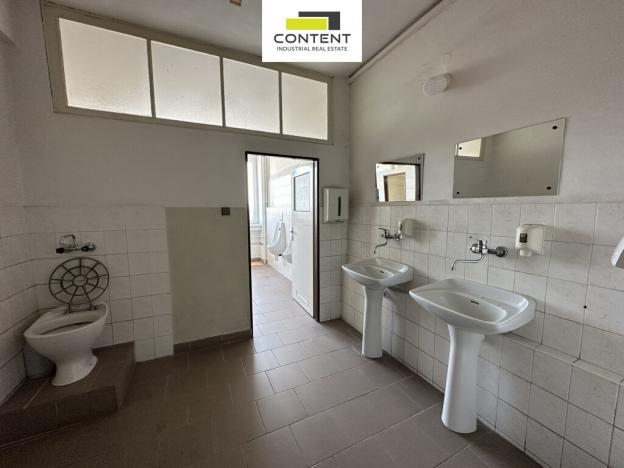 Pronájem skladu, Plzeň - Skvrňany, 1009 m2