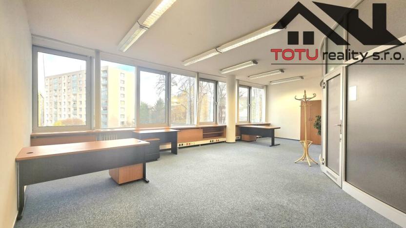Pronájem kanceláře, Chrudim, Palackého třída, 67 m2