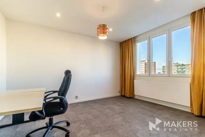 Pronájem bytu 3+1, Praha - Kamýk, Zárubova, 83 m2