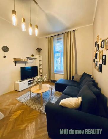 Pronájem bytu 2+kk, Praha - Vinohrady, Lucemburská, 50 m2