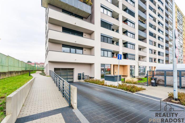 Prodej bytu 4+kk, Praha, Zimova, 84 m2