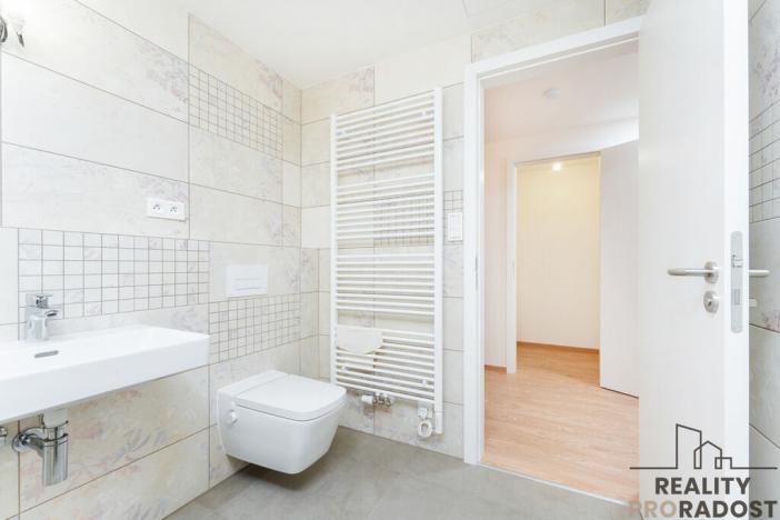 Prodej bytu 4+kk, Praha, Zimova, 84 m2