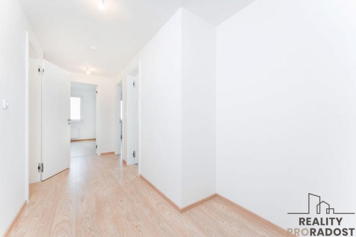 Prodej bytu 4+kk, Praha, Zimova, 84 m2