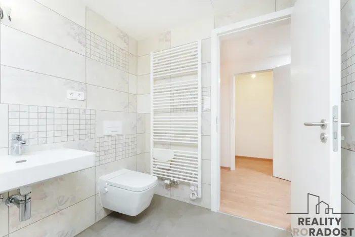 Prodej bytu 4+kk, Praha, Zimova, 89 m2