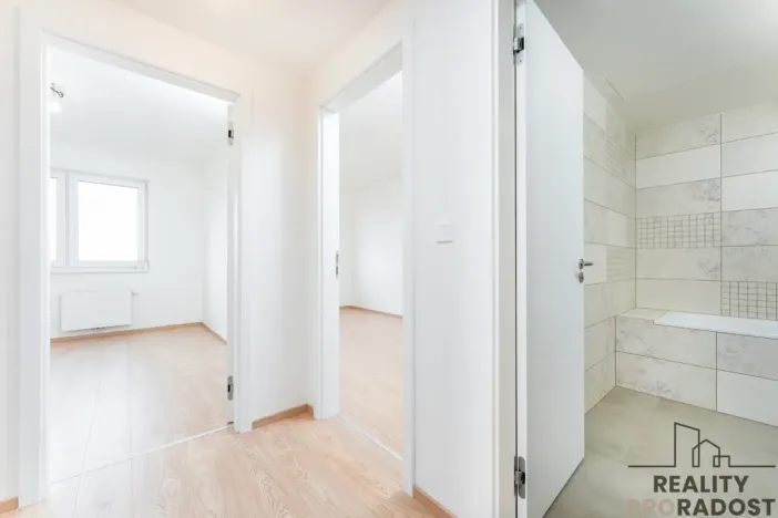 Prodej bytu 4+kk, Praha, Zimova, 89 m2