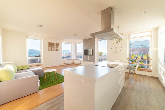 Pronájem bytu 3+kk, Zlín, Na Honech I, 86 m2