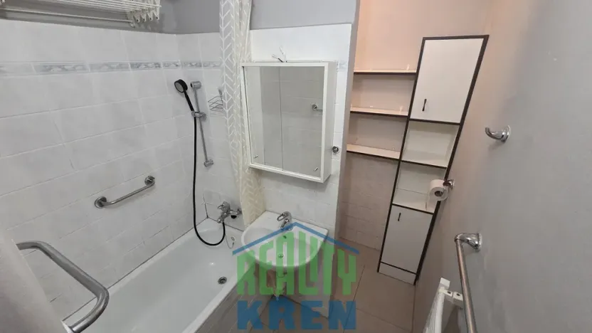 Prodej bytu 2+kk, Praha - Prosek, Prosecká, 41 m2