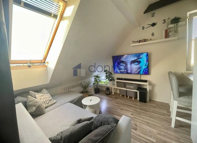 Pronájem bytu 1+kk, Praha, Zbuzanská, 30 m2