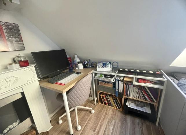 Pronájem bytu 1+kk, Praha, Zbuzanská, 30 m2