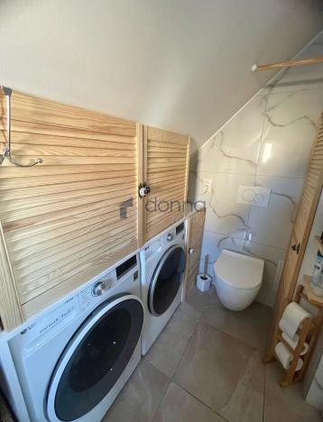 Pronájem bytu 1+kk, Praha, Zbuzanská, 30 m2