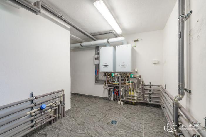 Prodej apartmánu, Krajková, 250 m2