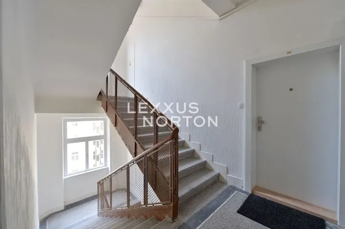 Pronájem bytu 2+kk, Praha - Vinohrady, Lucemburská, 50 m2