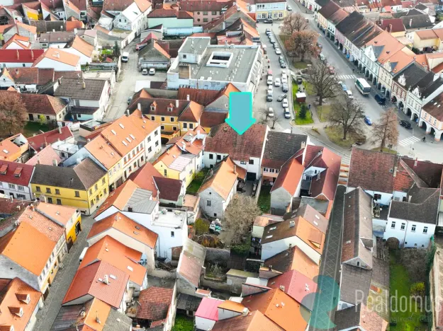 Prodej vícegeneračního domu, Trhové Sviny, Žižkovo náměstí, 340 m2