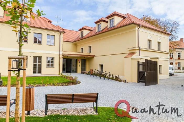 Pronájem bytu 2+kk, Praha - Dejvice, U Matěje, 57 m2