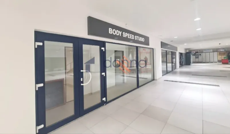 Pronájem obchodního prostoru, Praha, Prusíkova, 60 m2