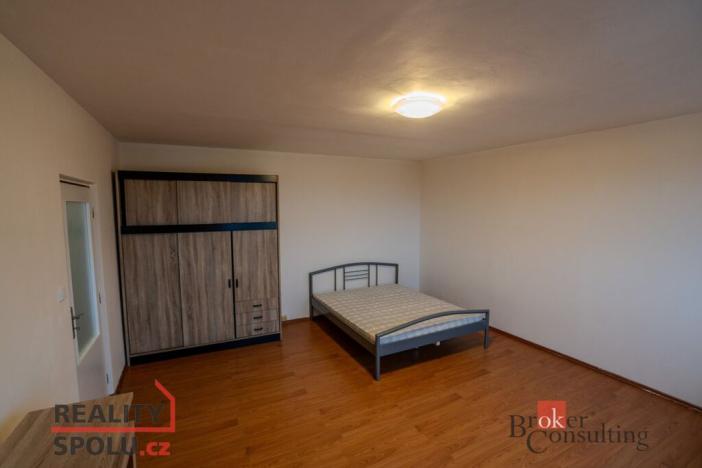 Pronájem bytu 1+1, Plzeň - Jižní Předměstí, U Borského parku, 42 m2