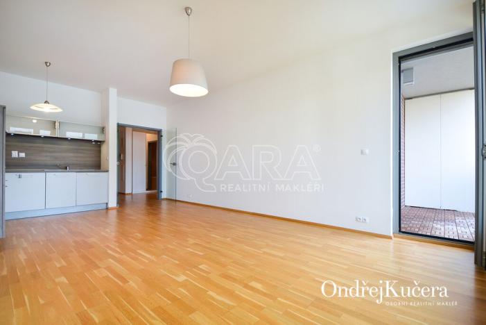 Pronájem bytu 2+kk, Praha - Vinohrady, Korunní, 69 m2