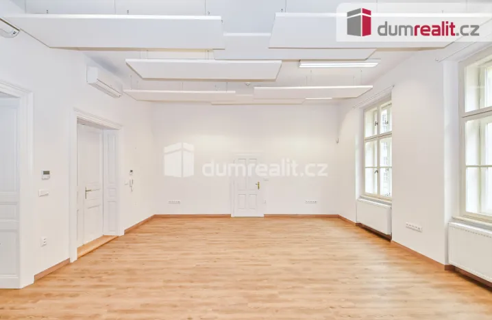 Pronájem kanceláře, Praha - Nové Město, Národní, 113 m2