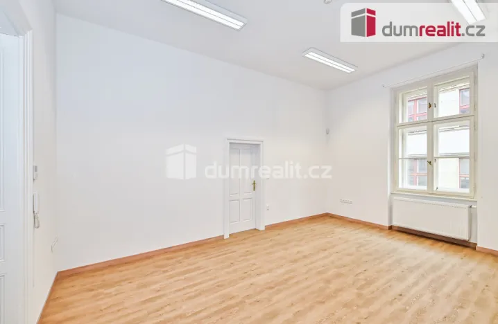 Pronájem kanceláře, Praha - Nové Město, Národní, 113 m2