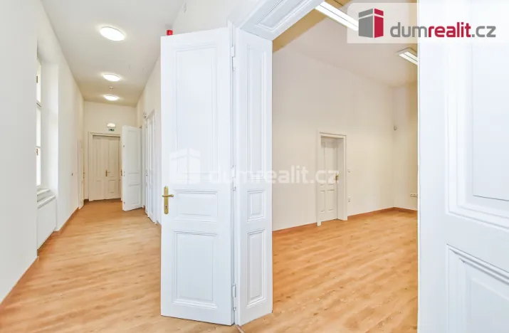 Pronájem kanceláře, Praha - Nové Město, Národní, 113 m2