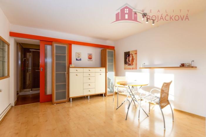 Prodej rodinného domu, Rožnov pod Radhoštěm, Na zahradách, 260 m2