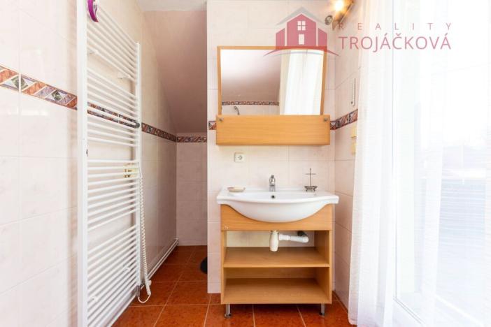 Prodej rodinného domu, Rožnov pod Radhoštěm, Na zahradách, 260 m2