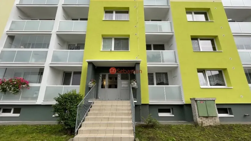 Pronájem bytu 3+1, Děčín, Čsl. partyzánů, 75 m2