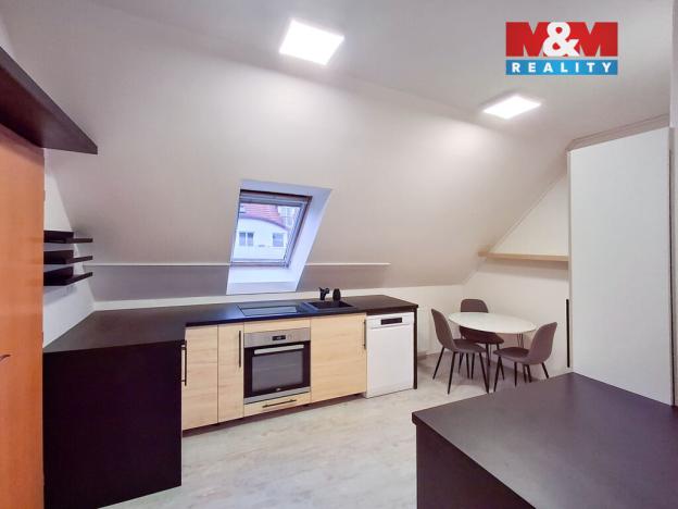 Prodej bytu 2+1, Bílovice nad Svitavou, Lesní, 53 m2