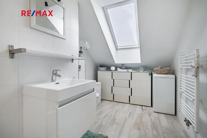 Prodej bytu 1+kk, Tuchoměřice, Ke Kovárně, 53 m2