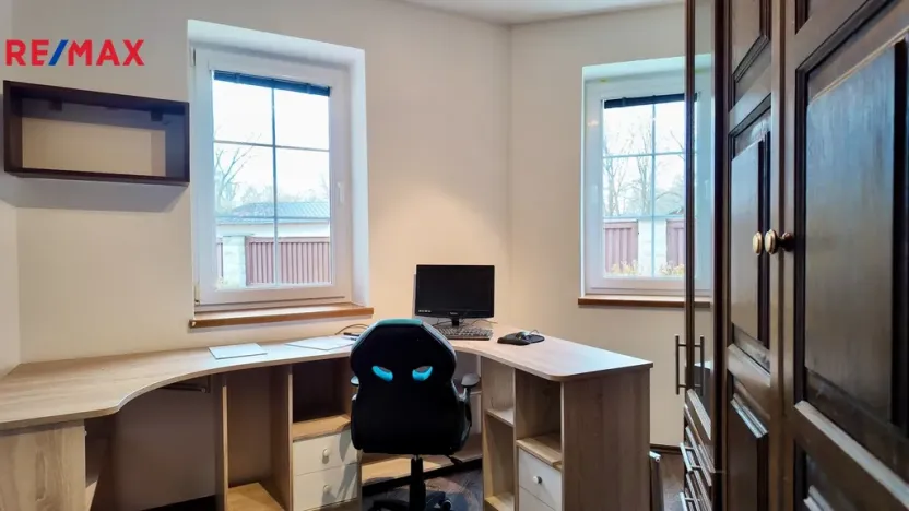 Pronájem rodinného domu, Pětihosty, 350 m2