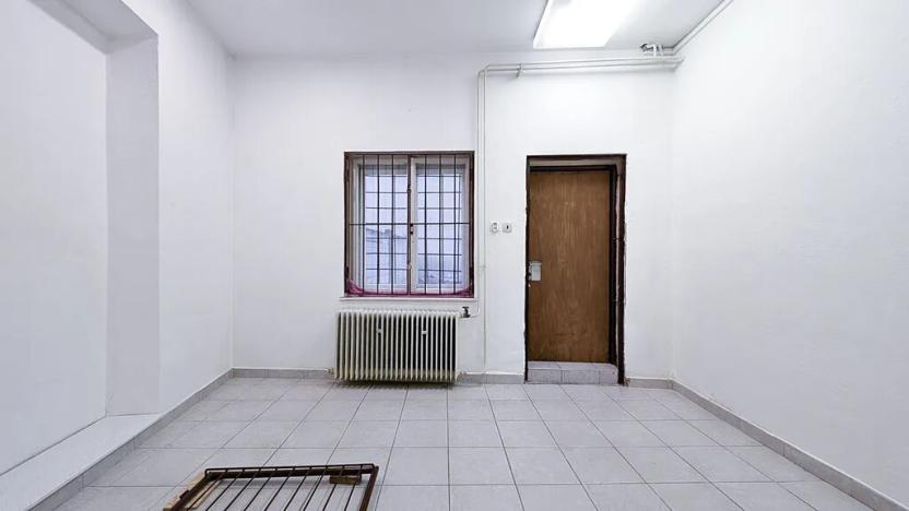 Pronájem kanceláře, Ivančice, Palackého náměstí, 13 m2