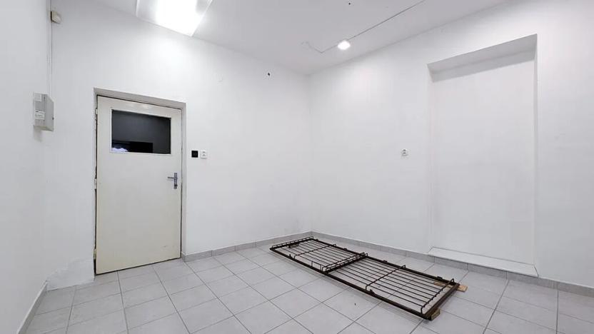 Pronájem kanceláře, Ivančice, Palackého náměstí, 13 m2