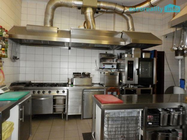 Pronájem restaurace, Praha, Toužimská, 310 m2