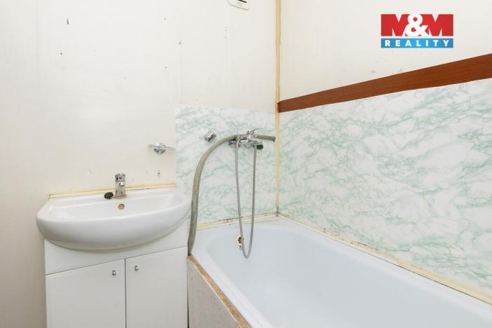 Prodej bytu 3+1, Chrudim - Chrudim III, Fibichova, 71 m2