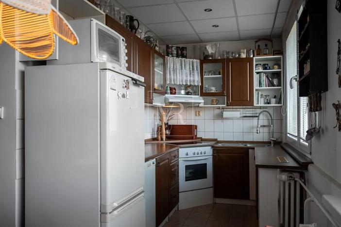 Prodej bytu 3+1, Praha - Kobylisy, Luhovská, 74 m2