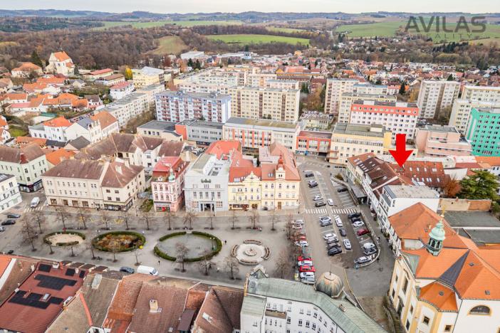 Prodej rodinného domu, Benešov, Masarykovo náměstí, 391 m2