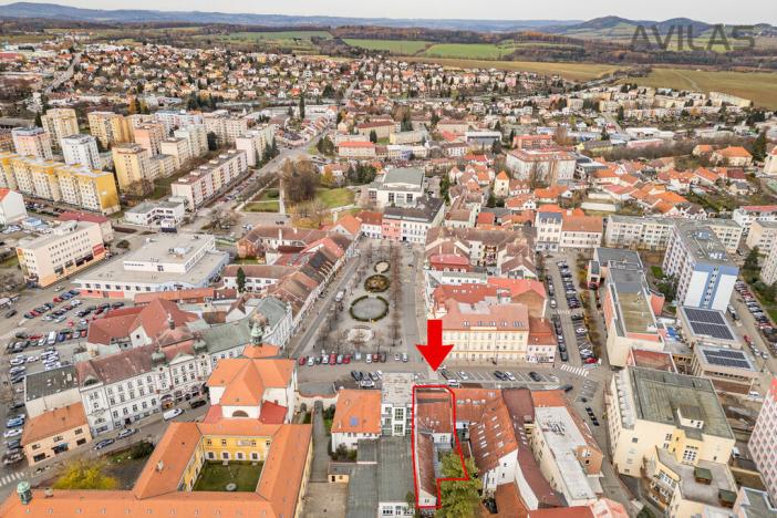 Prodej rodinného domu, Benešov, Masarykovo náměstí, 391 m2