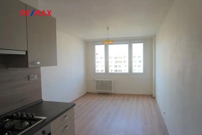 Pronájem bytu 2+kk, Praha - Braník, Novodvorská, 40 m2
