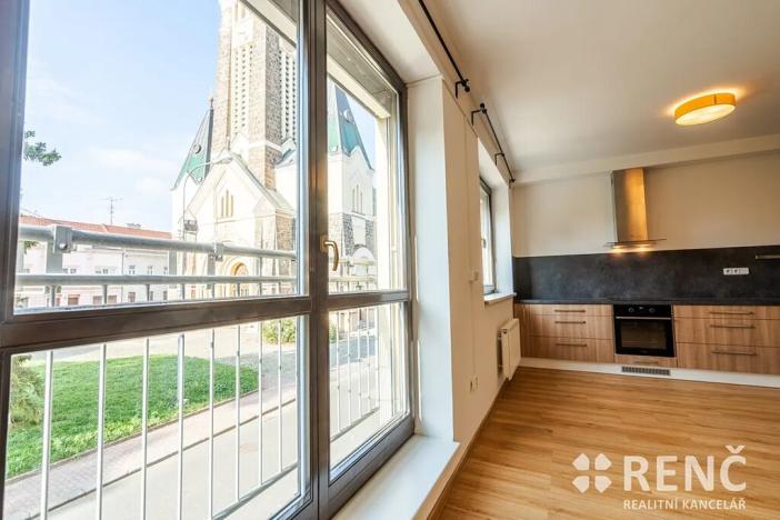 Prodej bytu 3+kk, Brno, náměstí Republiky, 60 m2