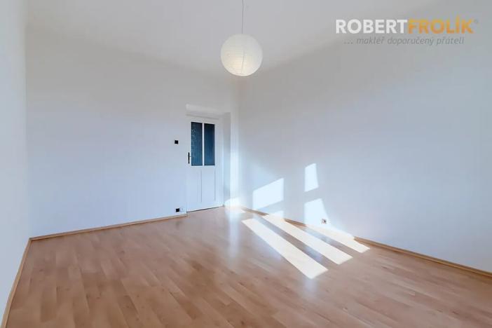 Pronájem bytu 2+1, Praha - Střešovice, Na Petynce, 77 m2