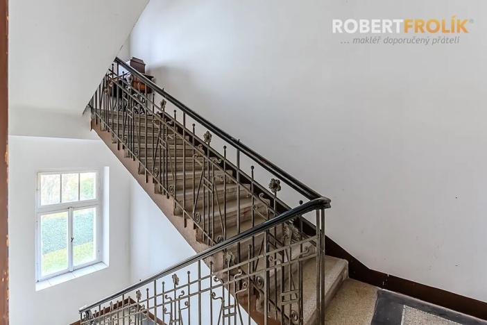 Pronájem bytu 2+1, Praha - Střešovice, Na Petynce, 77 m2