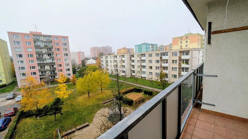 Pronájem bytu 2+1, Olomouc, Schweitzerova, 56 m2