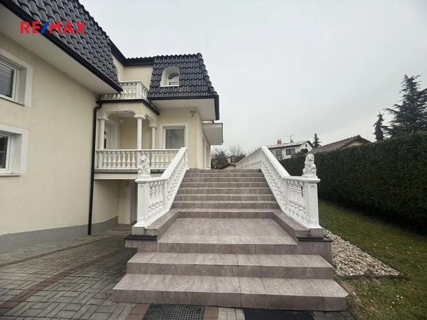 Pronájem vily, Praha - Kamýk, Vranská, 642 m2