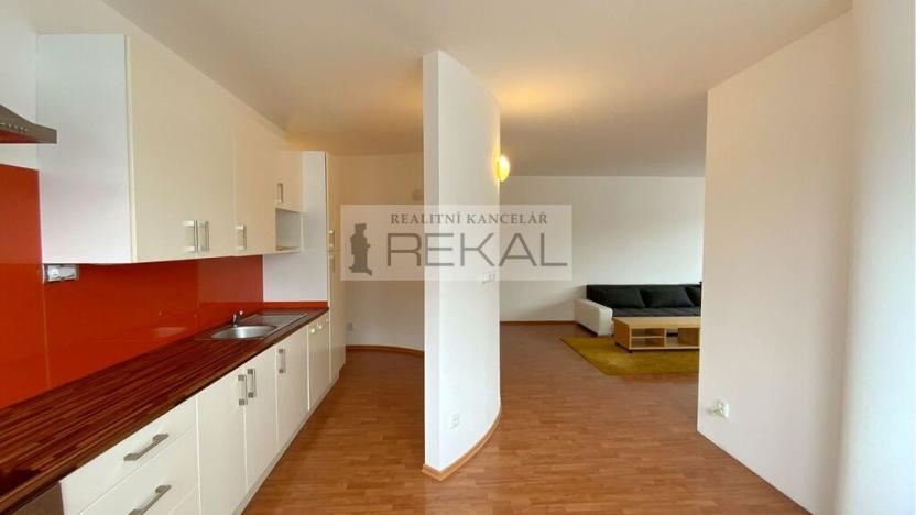 Prodej atypického bytu, Praha - Ďáblice, Hořínecká, 75 m2