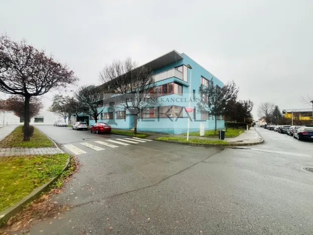 Prodej bytu 3+kk, Praha - Ďáblice, Hořínecká, 75 m2